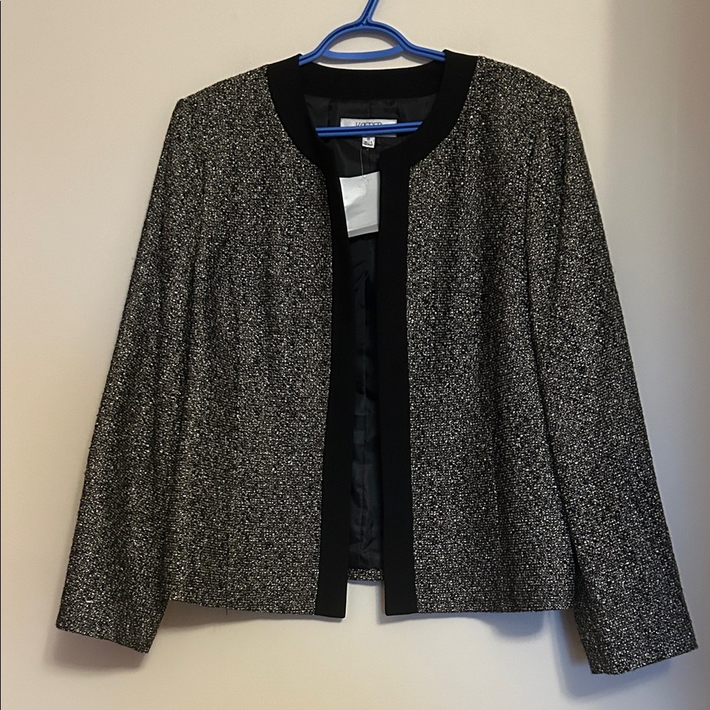 Kasper sparkly black/gold blazer black trim slightly shape size 18 new/tags